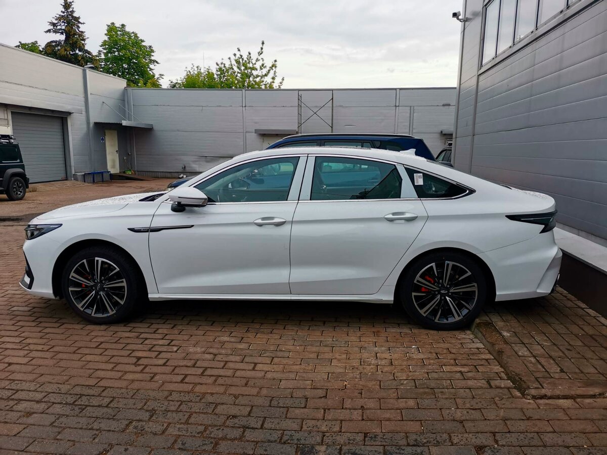 Купить новый Chery Arrizo 8 2022-2024 1.6 AMT (186 л.с.) бензин робот в ...