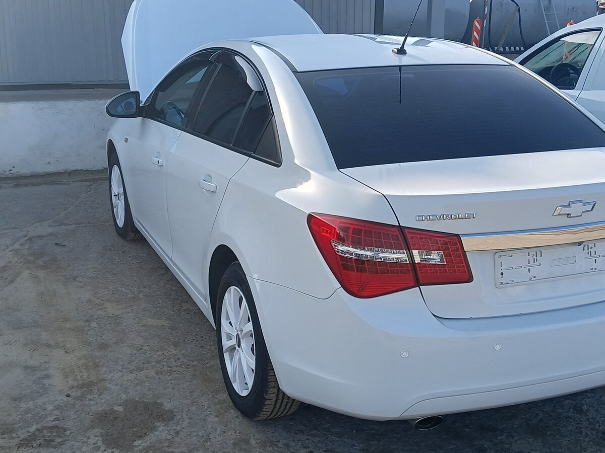 Купить б/у Chevrolet Cruze I 1.8 AT (141 л.с.) бензин автомат в ...