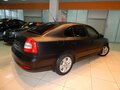 2012 Skoda Octavia II (A5) Рестайлинг, чёрный - вид 2