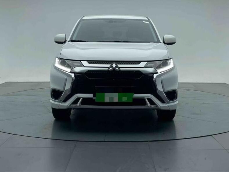 Mitsubishi Outlander III Рестайлинг 3