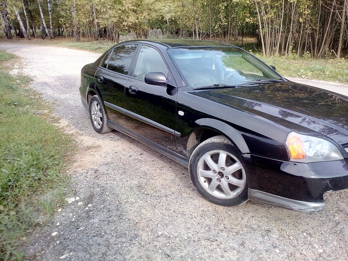 Купить б/у Chevrolet Evanda 20042006 2.0 MT (131 л.с