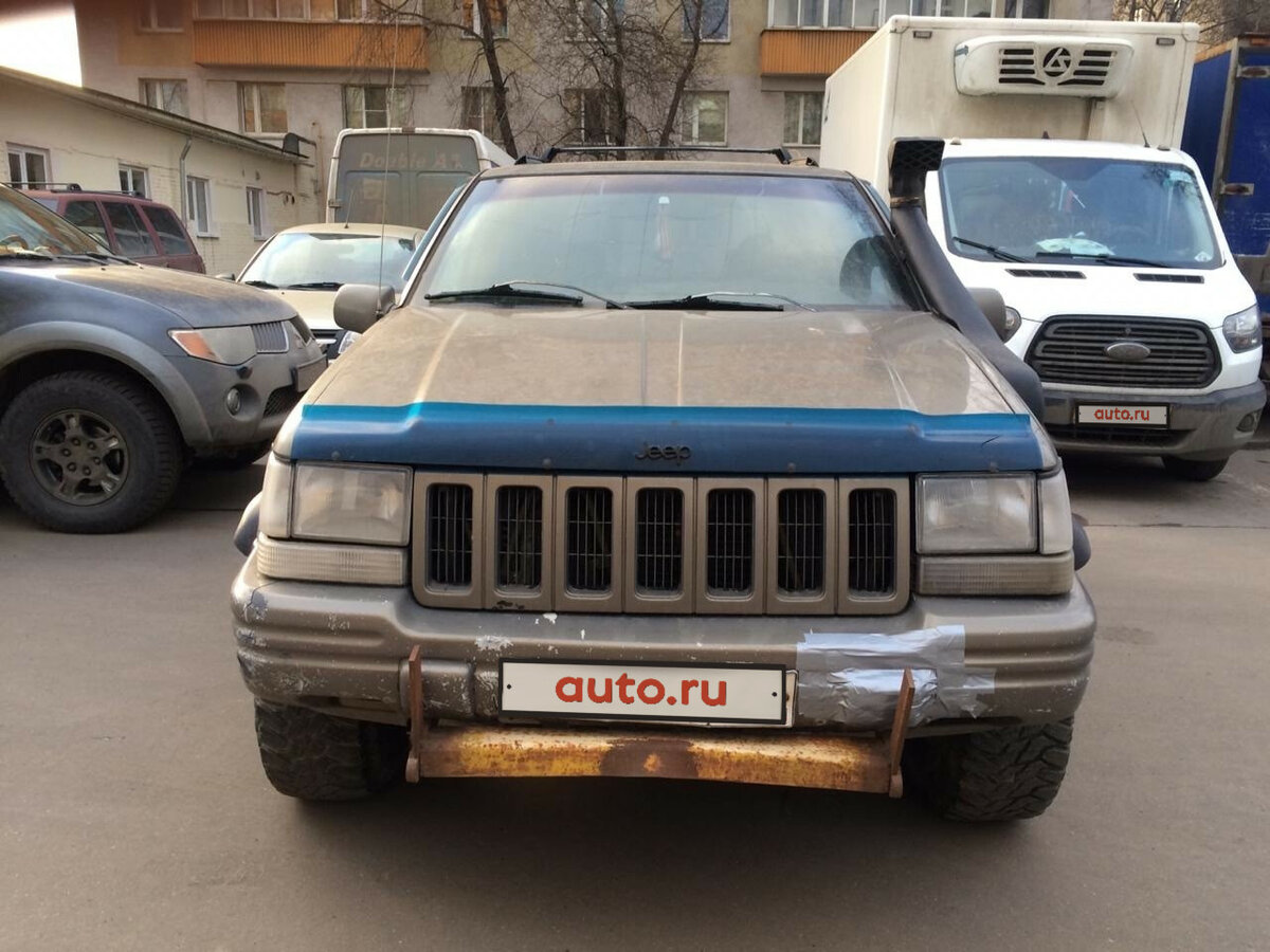 Купить б/у Jeep Grand Cherokee I (ZJ) 5.2 AT (220 л.с