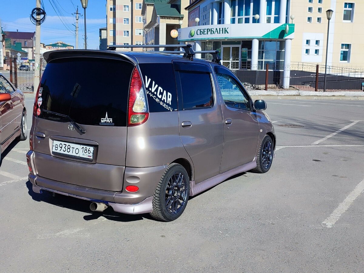 Купить б/у Toyota FunCargo 1999-2005 1.3 AT (88 л.с.) бензин автомат в ...