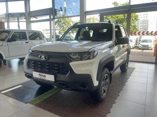 2025 Lada (ВАЗ) Niva I Рестайлинг (Travel), белый, 1614000 рублей, вид 1