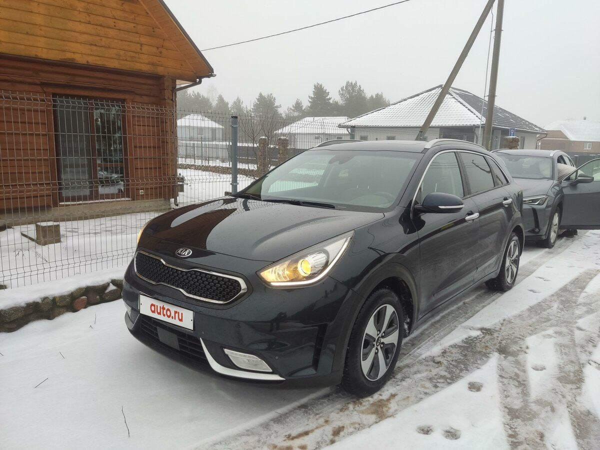 Купить б/у Kia Niro I 1.6hyb AMT (105 л.с.) гибрид робот в Минске ...