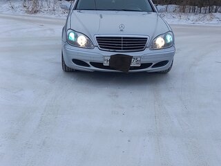 2003 Mercedes-Benz S-Класс 350 IV (W220) Рестайлинг, серебристый, 1050000 рублей, вид 1