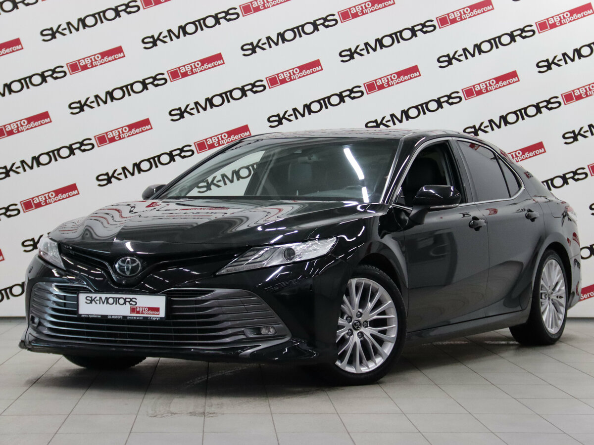Toyota Camry VIII (XV70)