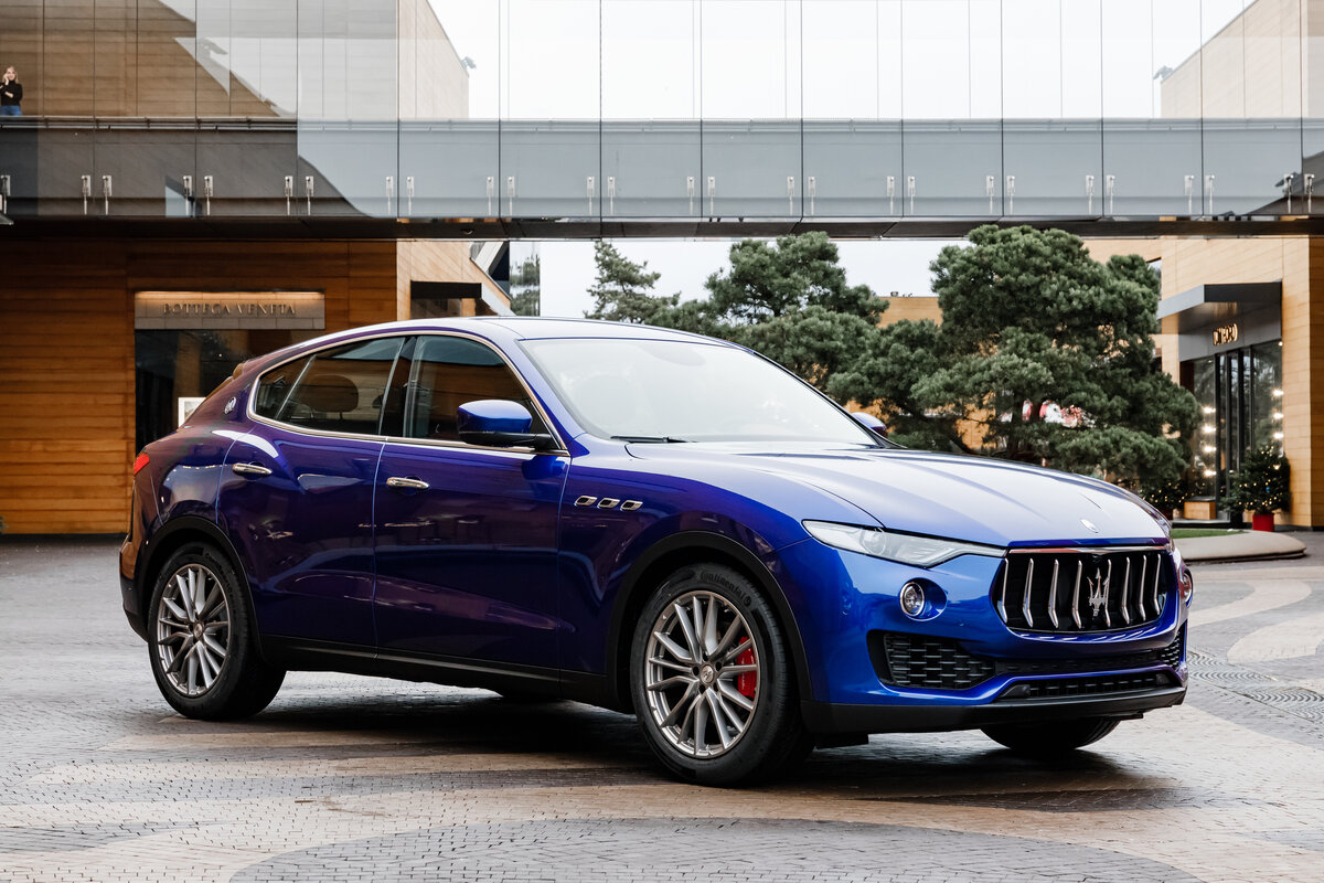 2019 Maserati Levante I, синий - вид 1.