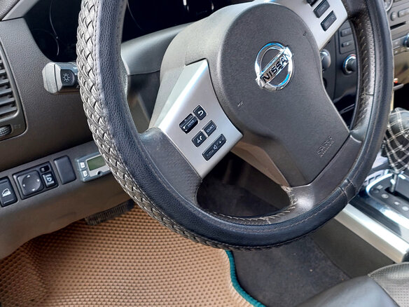 2010 Nissan Pathfinder III Рестайлинг, чёрный, 1800000 рублей - вид 7