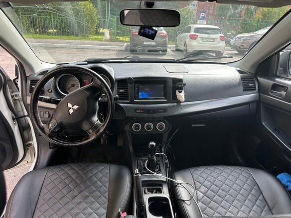 2007 Mitsubishi Lancer X, белый, 690000 рублей - вид 12