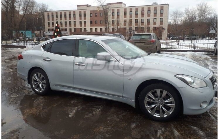 Infiniti m25 Рё m37