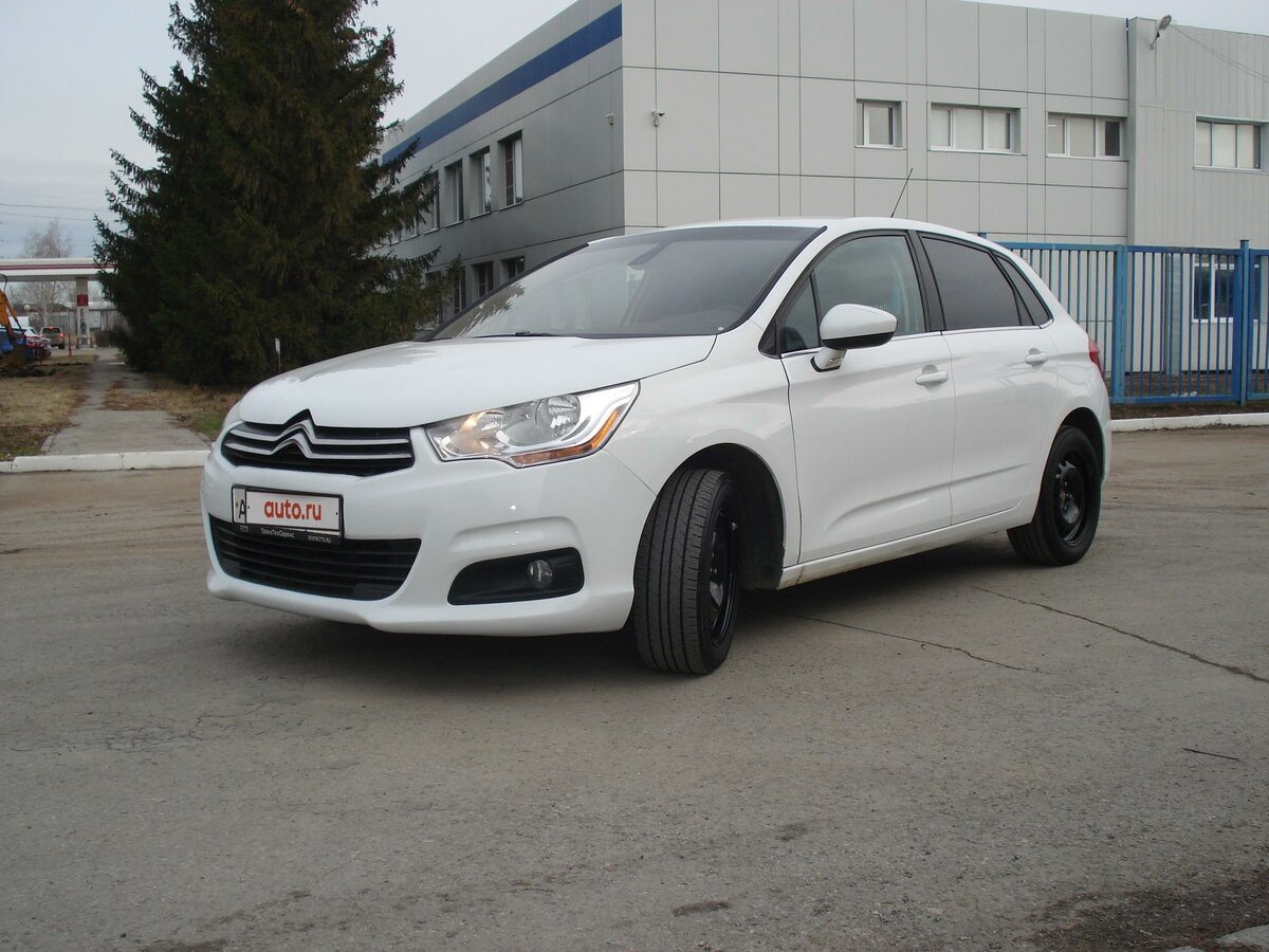 Купить б/у Citroen C4 II 1.6 AT (120 л.с.) бензин автомат в Тольятти ...