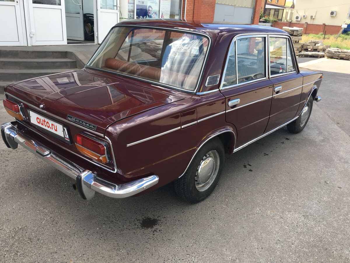Купить б/у LADA (ВАЗ) 2103 1972-1984 1.5 MT (75 л.с.) бензин механика в ...