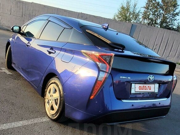 2016 Toyota Prius IV (XW50), синий, 1680000 рублей - вид 36
