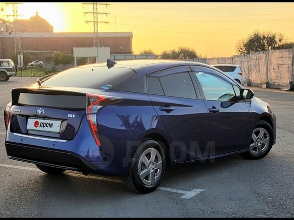2016 Toyota Prius IV (XW50), синий, 1680000 рублей - вид 24