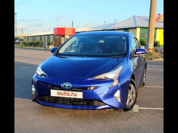 2016 Toyota Prius IV (XW50), синий, 1680000 рублей - вид 16