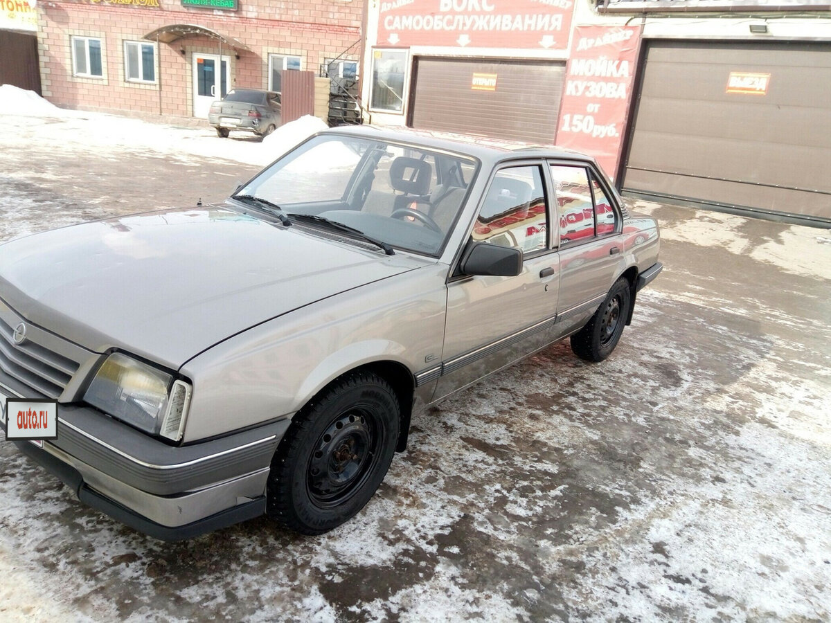 Opel Ascona 1987