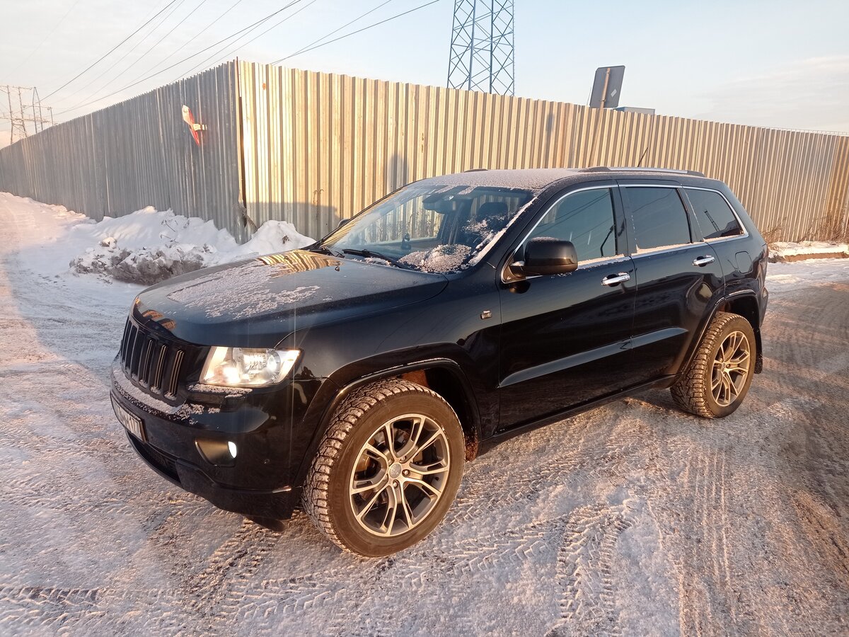 Купить б/у Jeep Grand Cherokee IV (WK2) 3.0d AT (243 л.с.) 4WD дизель ...