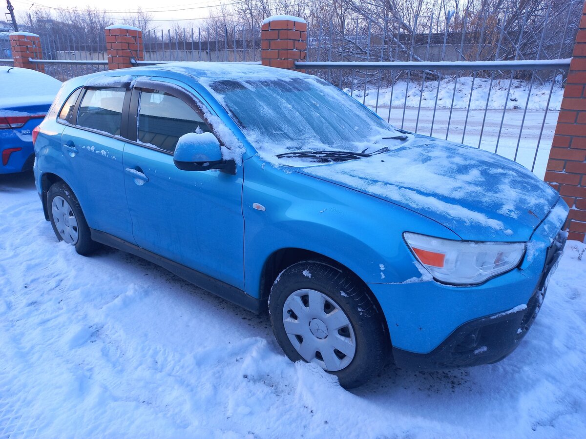 Купить б/у Mitsubishi ASX I 1.6 MT (117 л.с.) бензин механика в Кургане ...