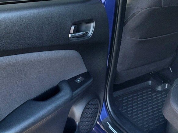 2016 Toyota Prius IV (XW50), синий, 1680000 рублей - вид 7