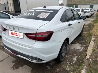 2023 Lada (ВАЗ) Vesta I Рестайлинг (NG), белый, 867510 рублей, вид 1