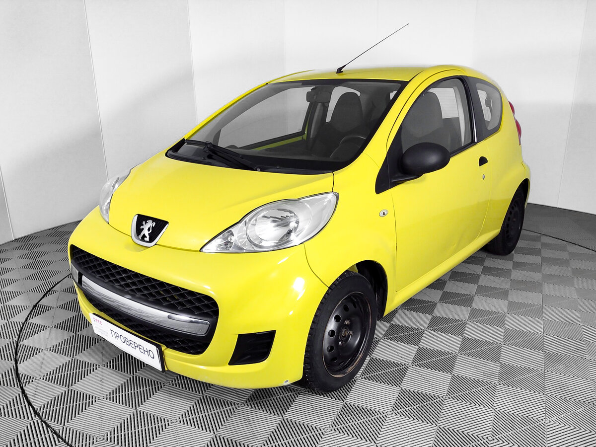 Купить б/у Peugeot 107 I Рестайлинг 1.0 MT (68 л.с.) бензин механика в ...