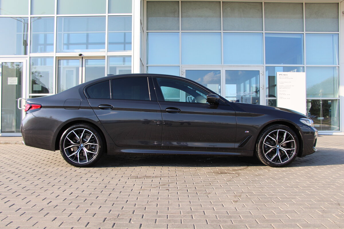 Купить б/у BMW 5 серии VII (G30/G31) Рестайлинг 520d xDrive 2.0d AT ...
