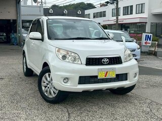2015 Toyota Rush I, белый, 1050000 рублей, вид 1