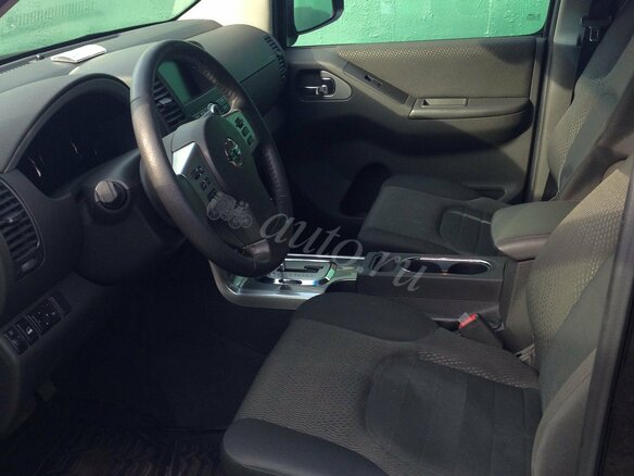 2011 Nissan Pathfinder III Рестайлинг, чёрный - вид 4