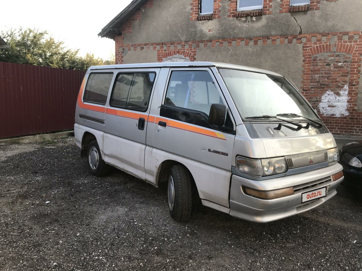 Купить б/у Mitsubishi L300 II 2.5d MT (70 л.с.) дизель