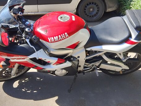 Купить б/у Yamaha YZF-R6 карбюратор передач в Москве: красный