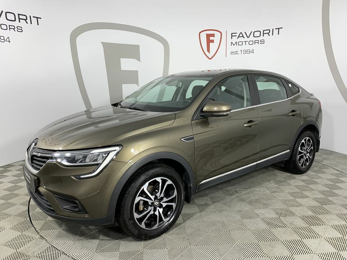 Купить б/у Renault Arkana I 1.3 CVT (150 л.с.) бензин вариатор в Москве ...