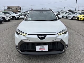 2021 Toyota Corolla Cross I, белый, 2000000 рублей, вид 1