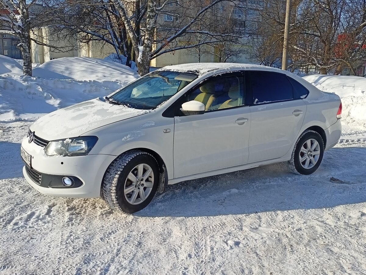 Купить б/у Volkswagen Polo V 1.6 MT (105 л.с.) бензин механика в ...