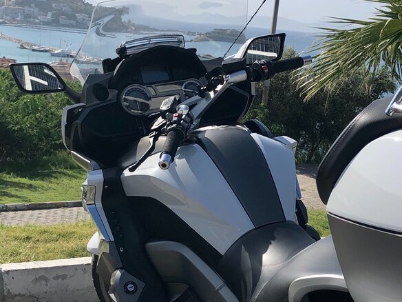 2017 BMW K 1600 GTL, белый - вид 13