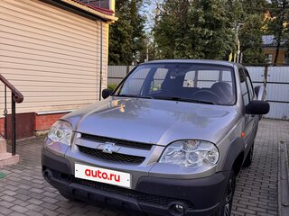 2011 Chevrolet Niva I Рестайлинг, коричневый, 500000 рублей, вид 1