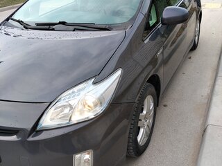 2009 Toyota Prius III (XW30), серый, 1100000 рублей, вид 1
