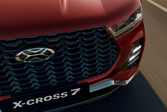 Продам Xcite X-Cross 7 1 поколение 2025 бензин внедорожник Б/У в Москва, цена 26