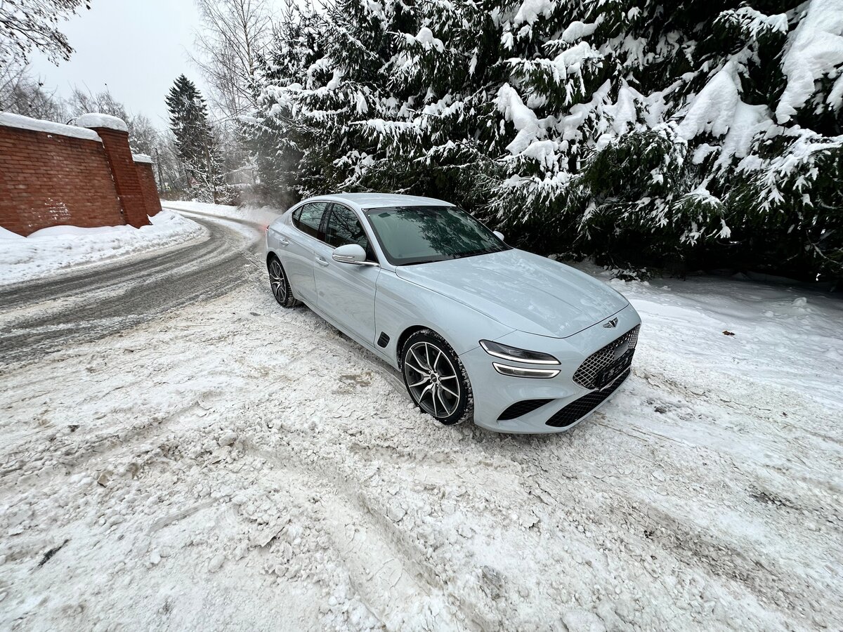Купить б/у Genesis G70 I Рестайлинг 3.3 AT (370 л.с.) бензин автомат в ...