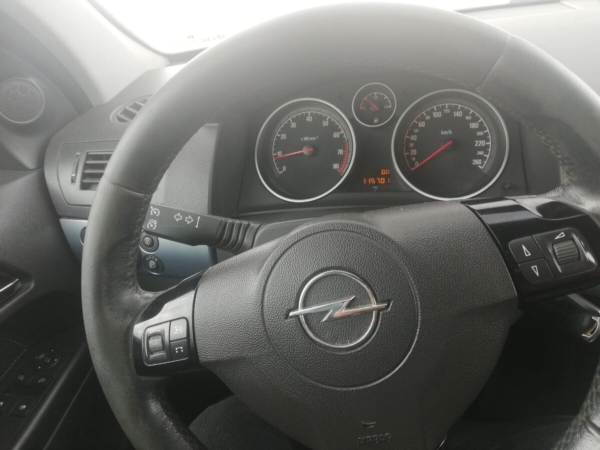 Купить б/у Opel Astra H Рестайлинг 1.6 MT (115 л.с.) бензин механика в ...