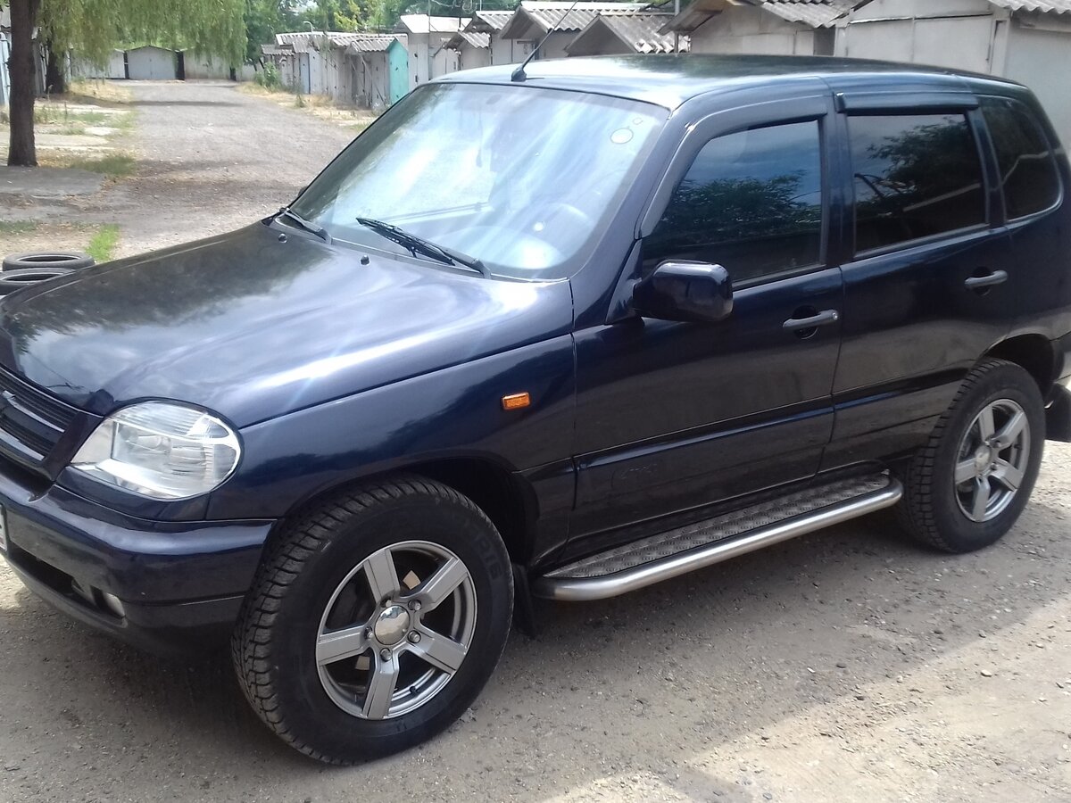 Нива Шевроле 2005