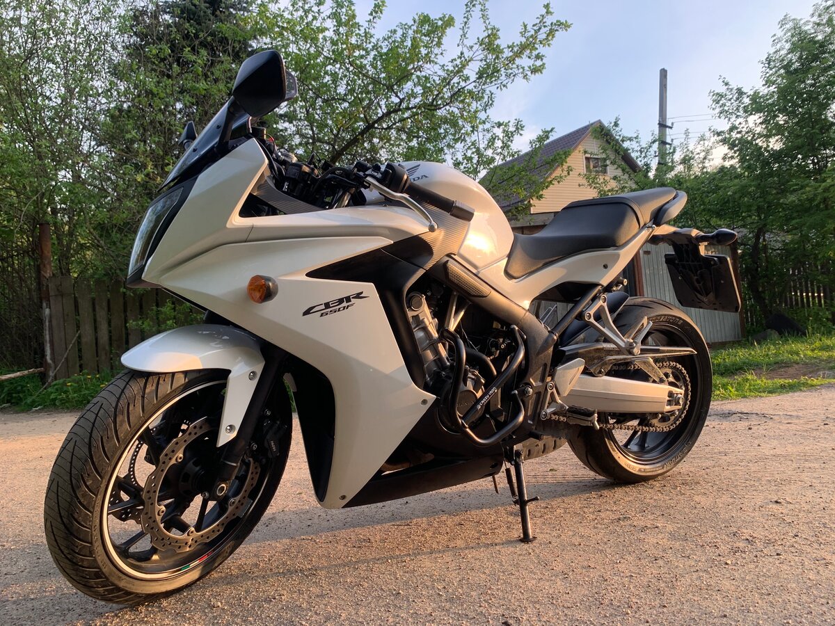 Хонда 650 кубов