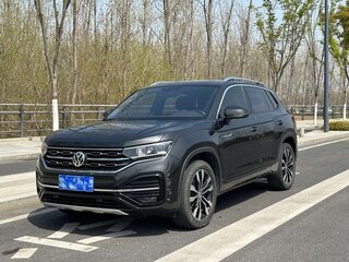 2022 Volkswagen Tayron I Рестайлинг, чёрный, 2500900 рублей, вид 1