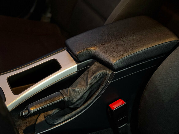 2011 BMW 3 серии 318i V (E90/E91/E92/E93) Рестайлинг, чёрный, 1159000 рублей - вид 19