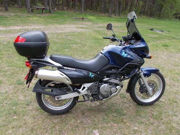 2000 Suzuki XF 650 Freewind, синий, 360000 рублей - вид 2