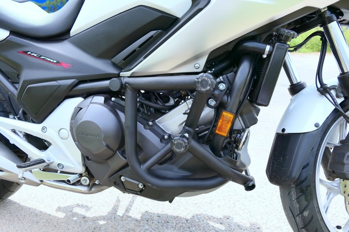 Защитные дуги Honda nc750x
