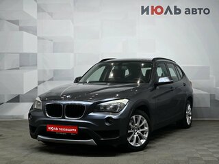 2013 BMW X1 18i I (E84) Рестайлинг, серый, 970000 рублей, вид 1