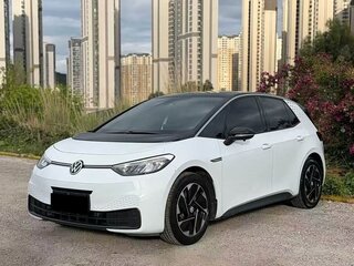 2022 Volkswagen ID.3 45 kWh I, белый, 1730000 рублей, вид 1