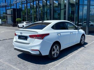 2018 Hyundai Solaris II, белый, 999000 рублей, вид 2