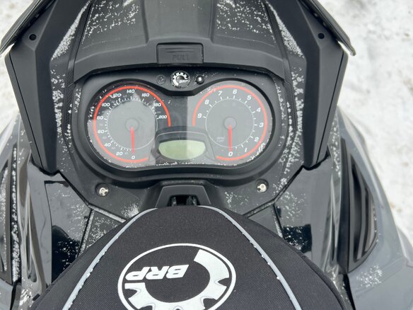 2015 BRP Lynx BoonDocker 600, серый, 1400000 рублей - вид 10